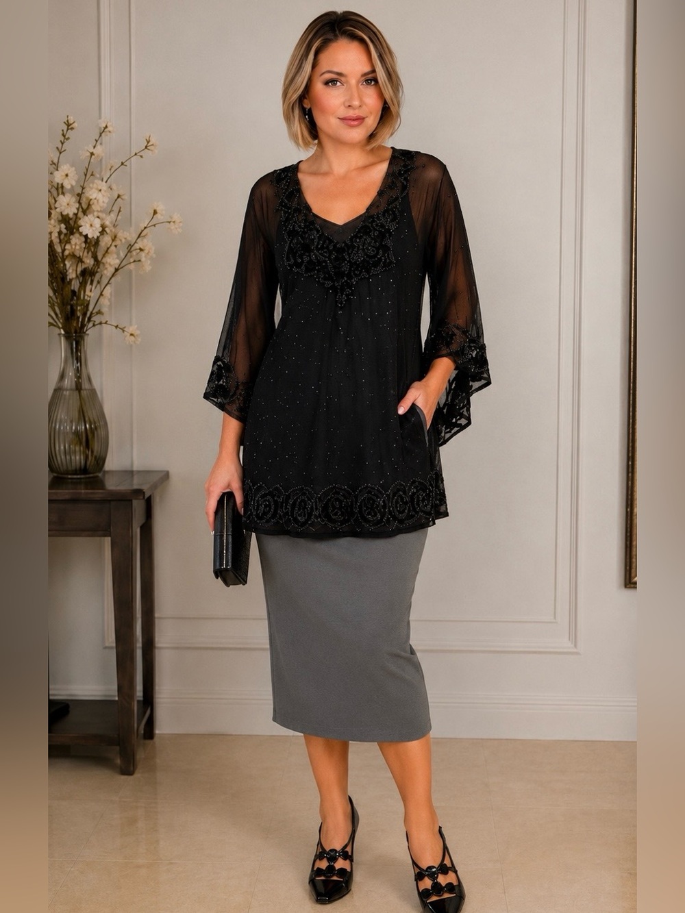 Newport News Black Beaded V-neck Sheer Sleeve Tunic "L"